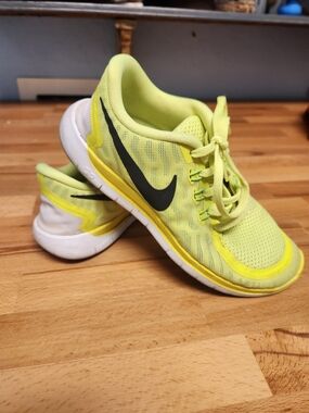 Nike Kids' Neon Yellow Athletic Sneakers